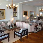 Hotell De 4*