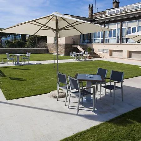 De מלון ריבאדאו