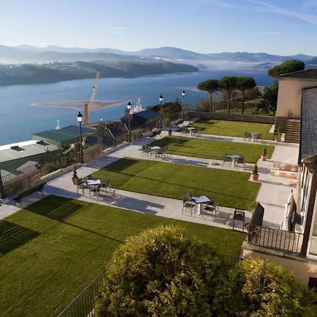 Hotel De 4*